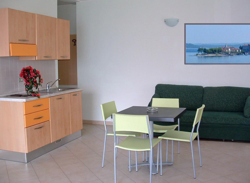 Residence Tre Ponti Verbania Habitación foto