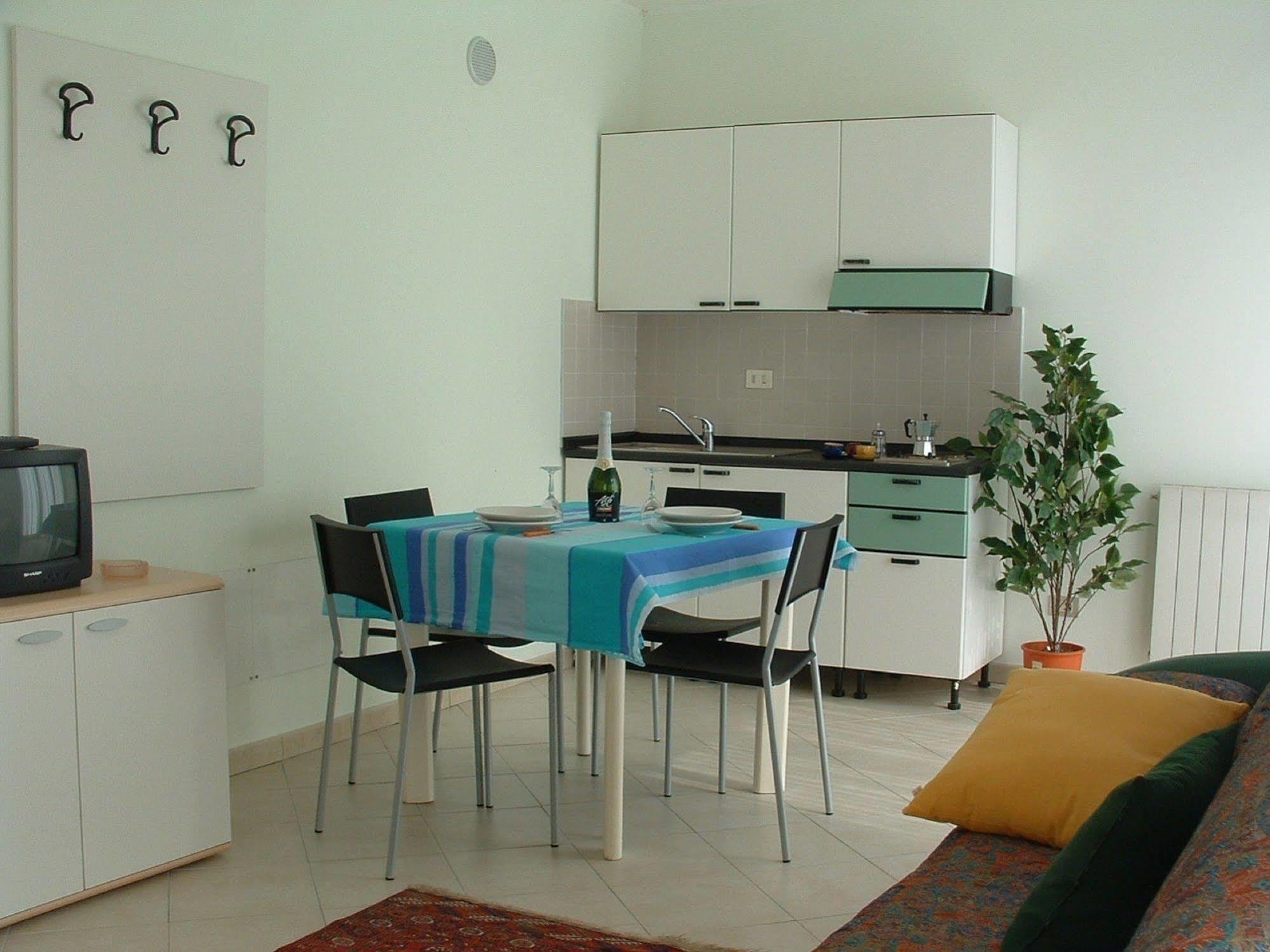Residence Tre Ponti Verbania Exterior foto